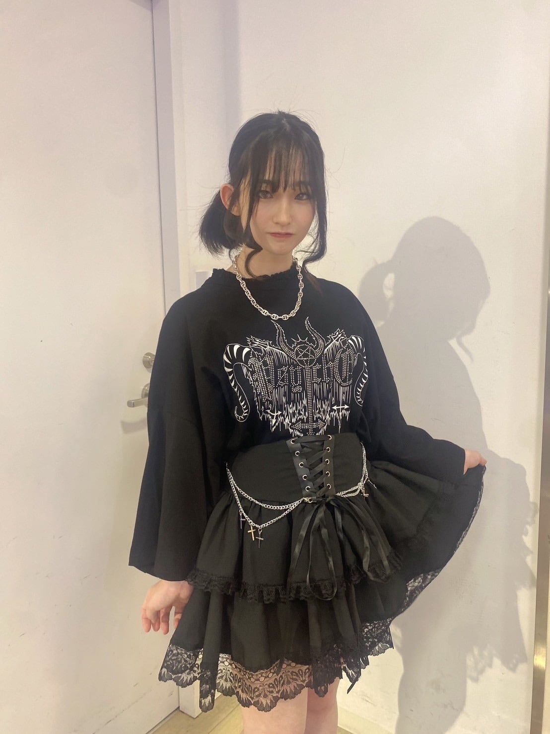 PSYNYXX クロスモチーフチェーン付プリーツレーススカート