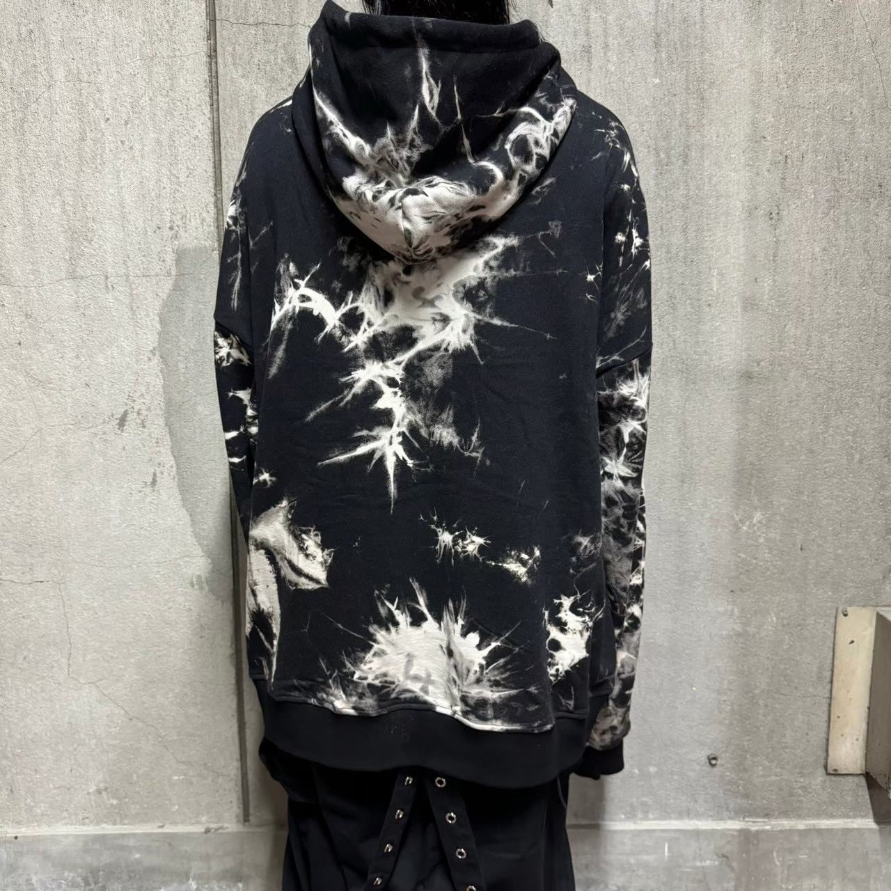 クロミ×PSYNYXXコラボプルオーバーパーカー 地雷 サブカル サンリオ