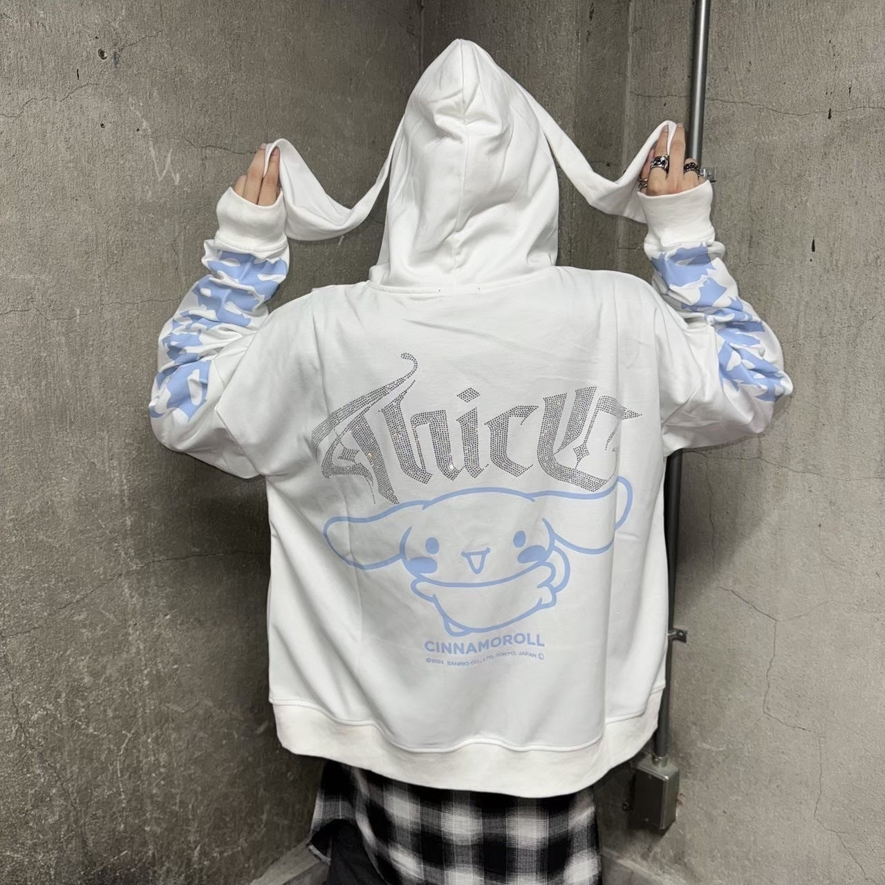 シナモン×PSYNYXXコラボZIPパーカー サブカル 地雷 天使界隈 サンリオ
