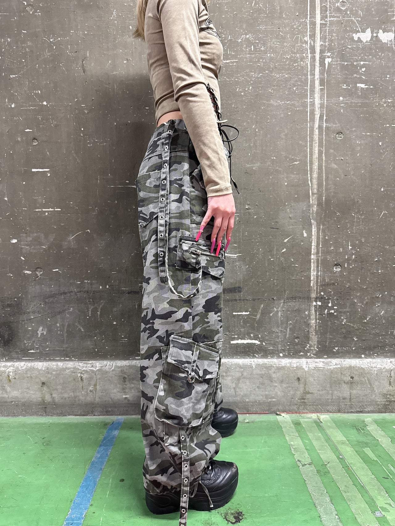 カモフラデニムカーゴパンツ ストリート グランジ Y2K ストリート