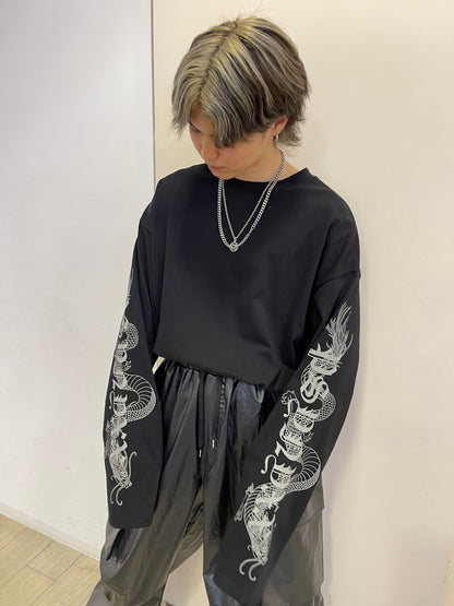 PSYNYXX 新作　刺繍コーティングワイドパンツ