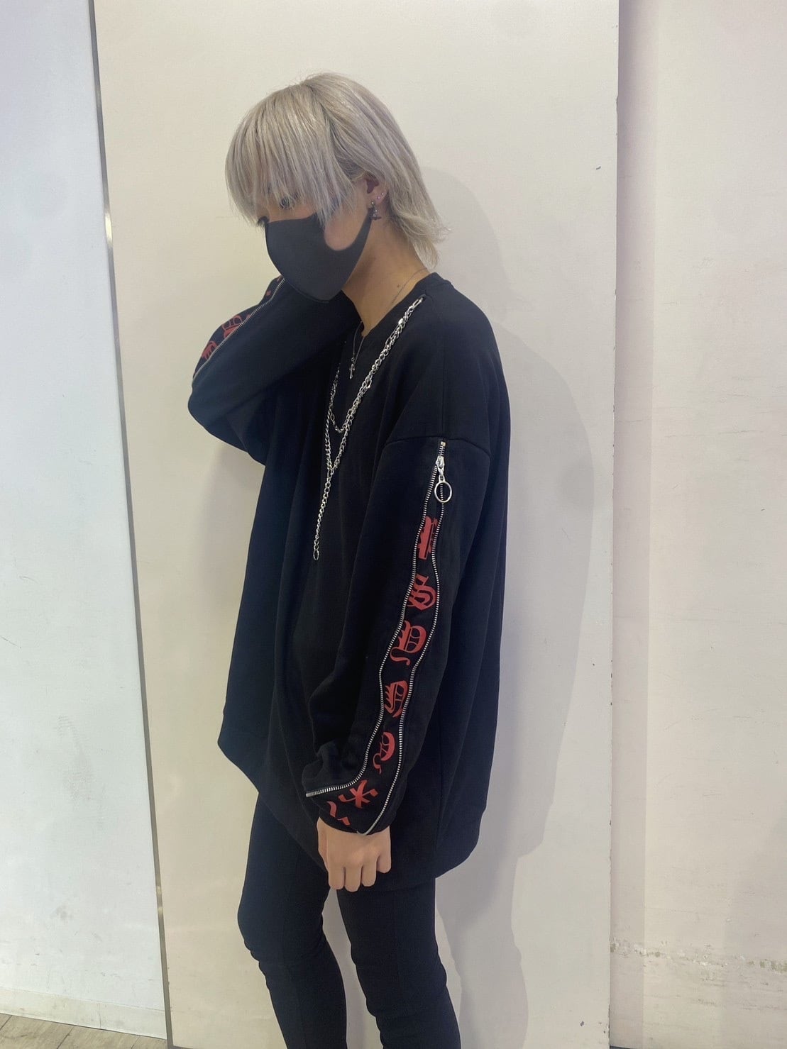 【アンティック-珈琲店-輝喜着用】 PSYNYXX 袖ロゴジップトレーナー
