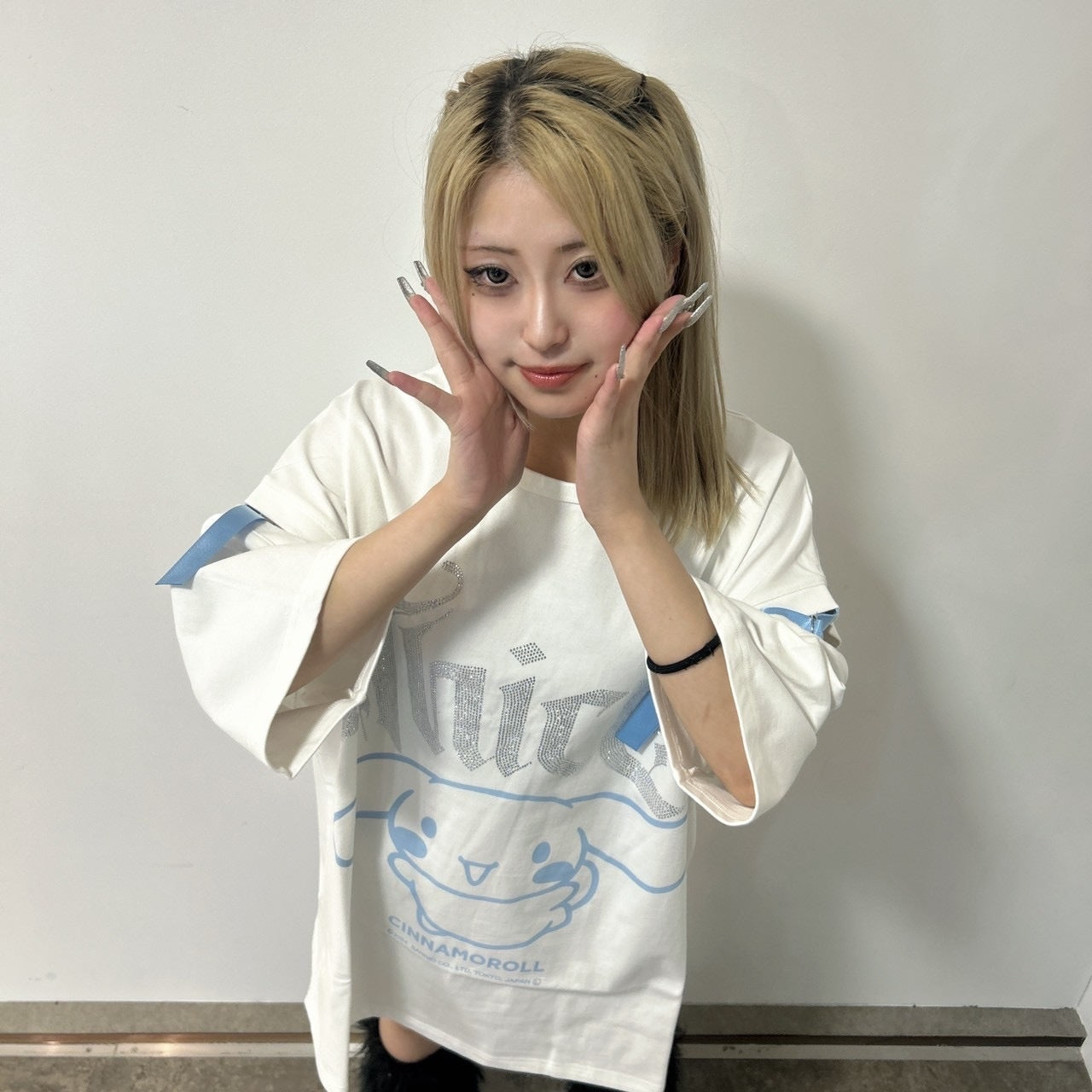 シナモン×THICC　オーバーサイズTシャツ サンリオ　シナモン　