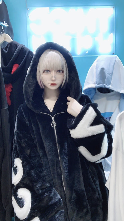 THICC ESSENTIALLY ハイクオリティファーブルゾン