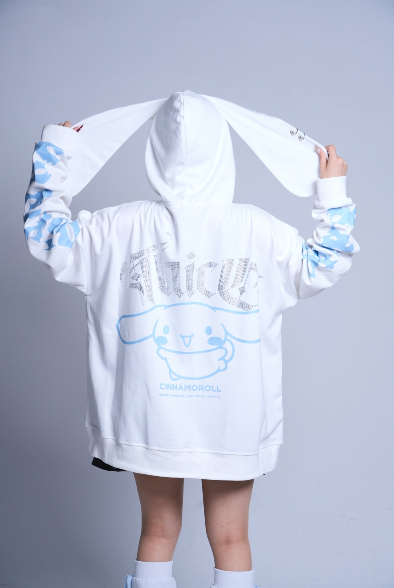 シナモン×PSYNYXXコラボZIPパーカー サブカル 地雷 天使界隈 サンリオ