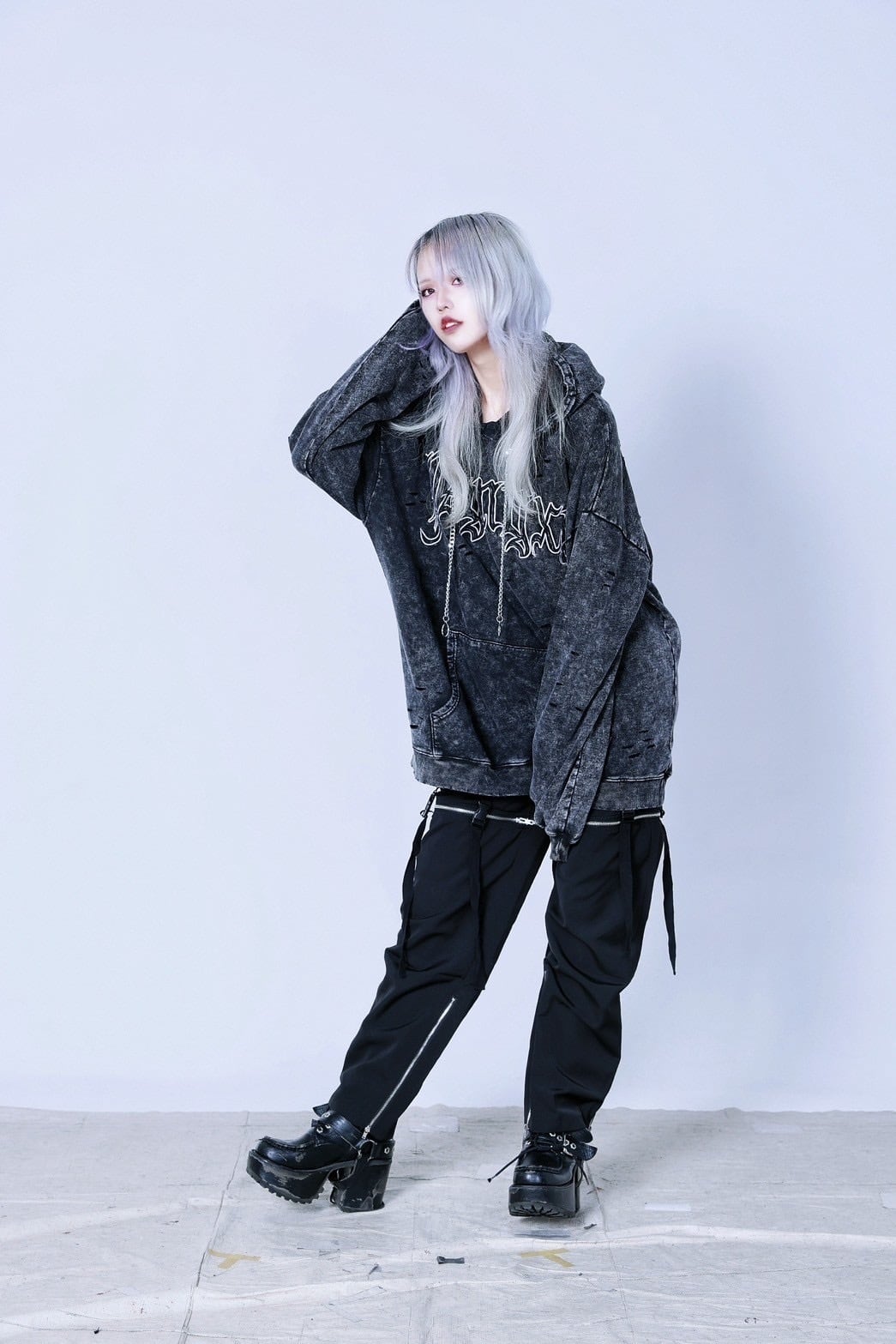 新型PSYNYXXケミカルダメージプルオーバーパーカー