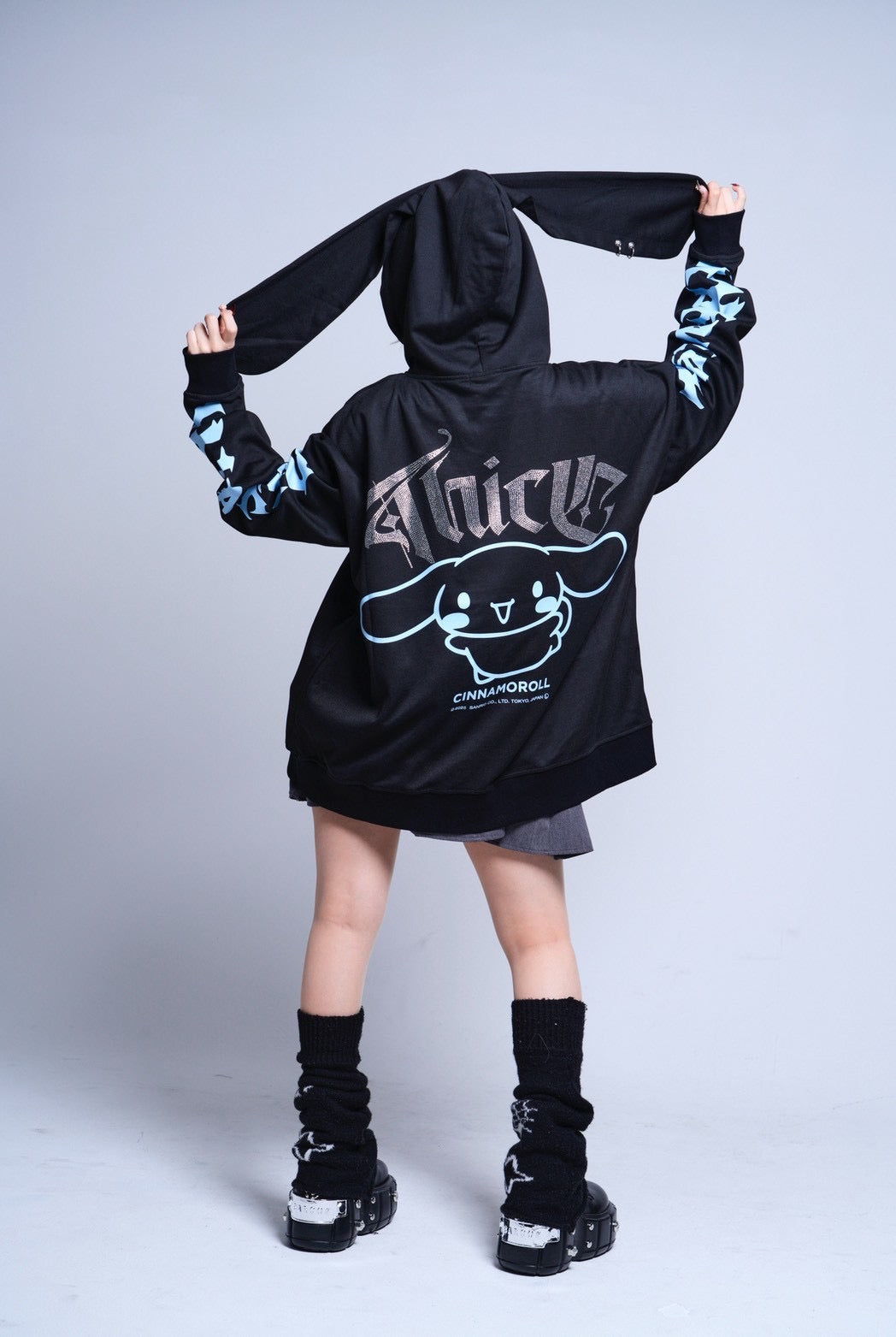 シナモン×PSYNYXXコラボZIPパーカー サブカル 地雷 天使界隈 サンリオ