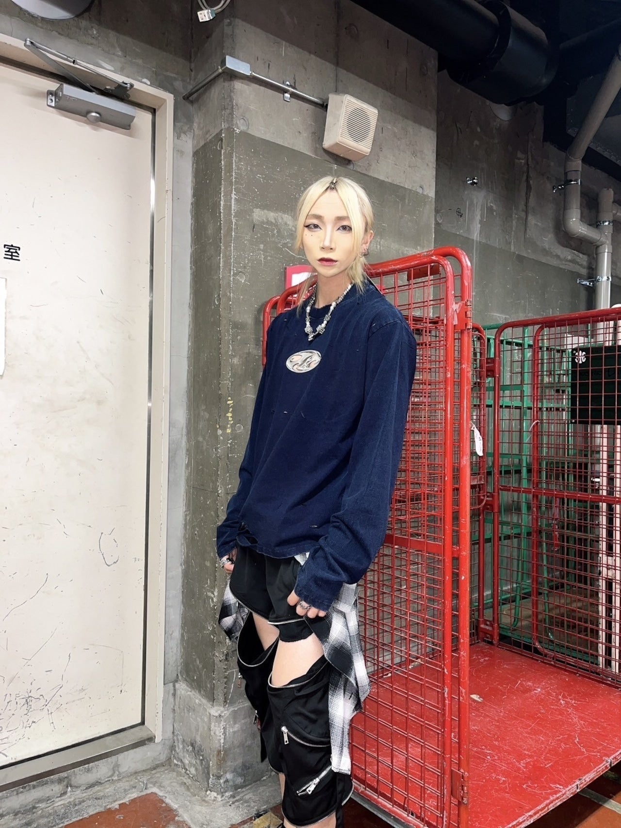 BARCON プレートロゴクラッシュロンT グランジ