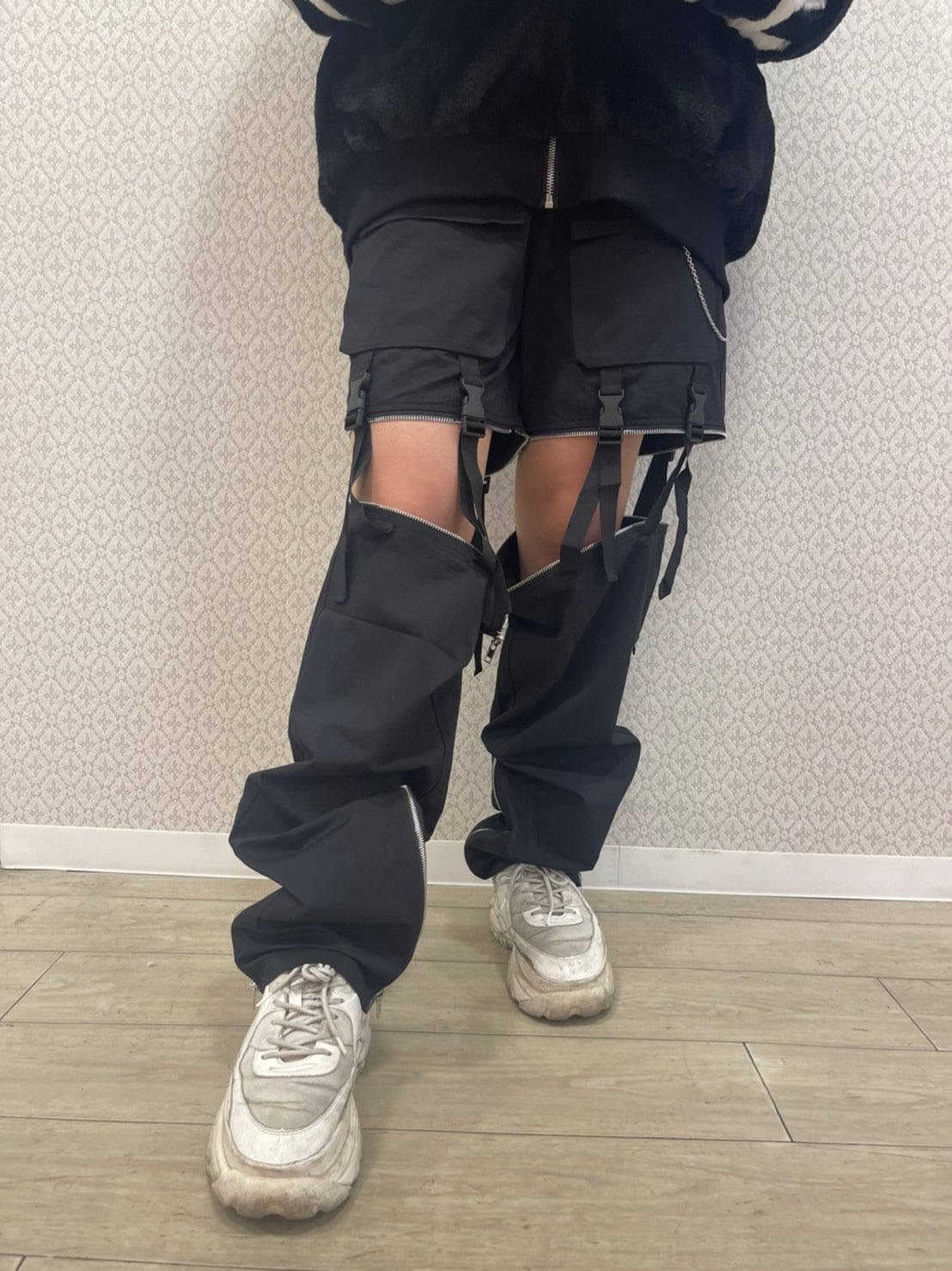 これ履いておけば間違いなしPSYNYXX/THICCコラボ新型zipチェーンカーゴパンツ